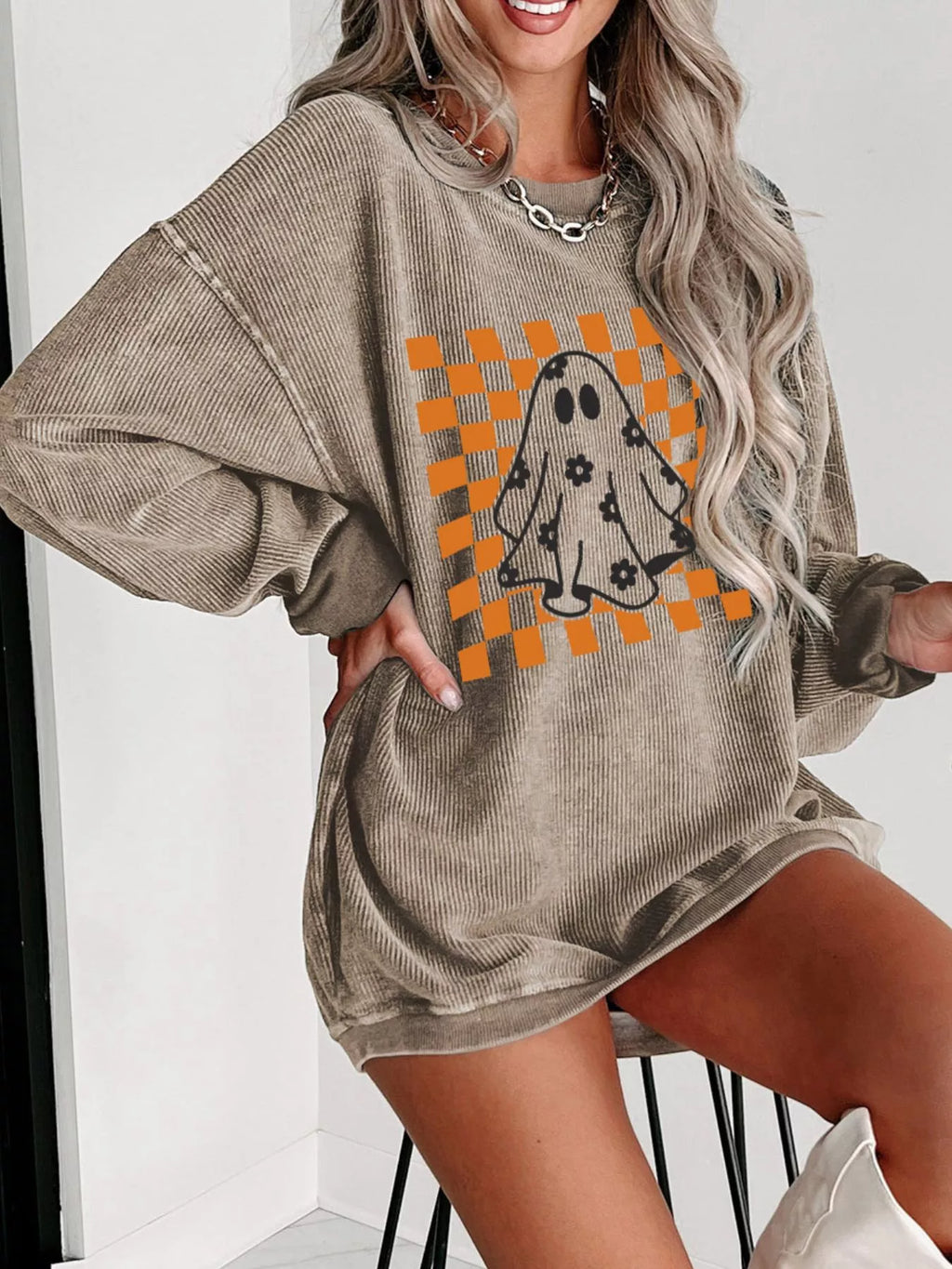 Sarah Express Women's Halloween Checkerboard Floral Ghost Graphic Corded Sweatshirt Khaki