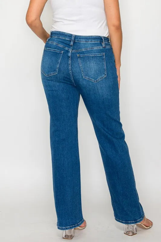 Sarah Express Women’s Plus Size High Rise Straight Jeans with Cat's Whiskers Fade