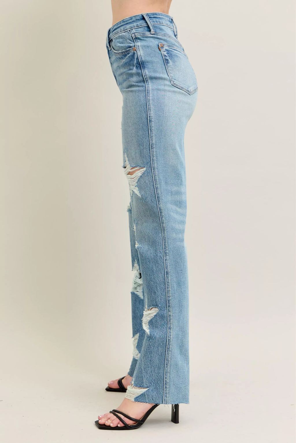 Sarah Express Women’s Plus Size High Rise 90's Straight Jeans with Star Destroy
