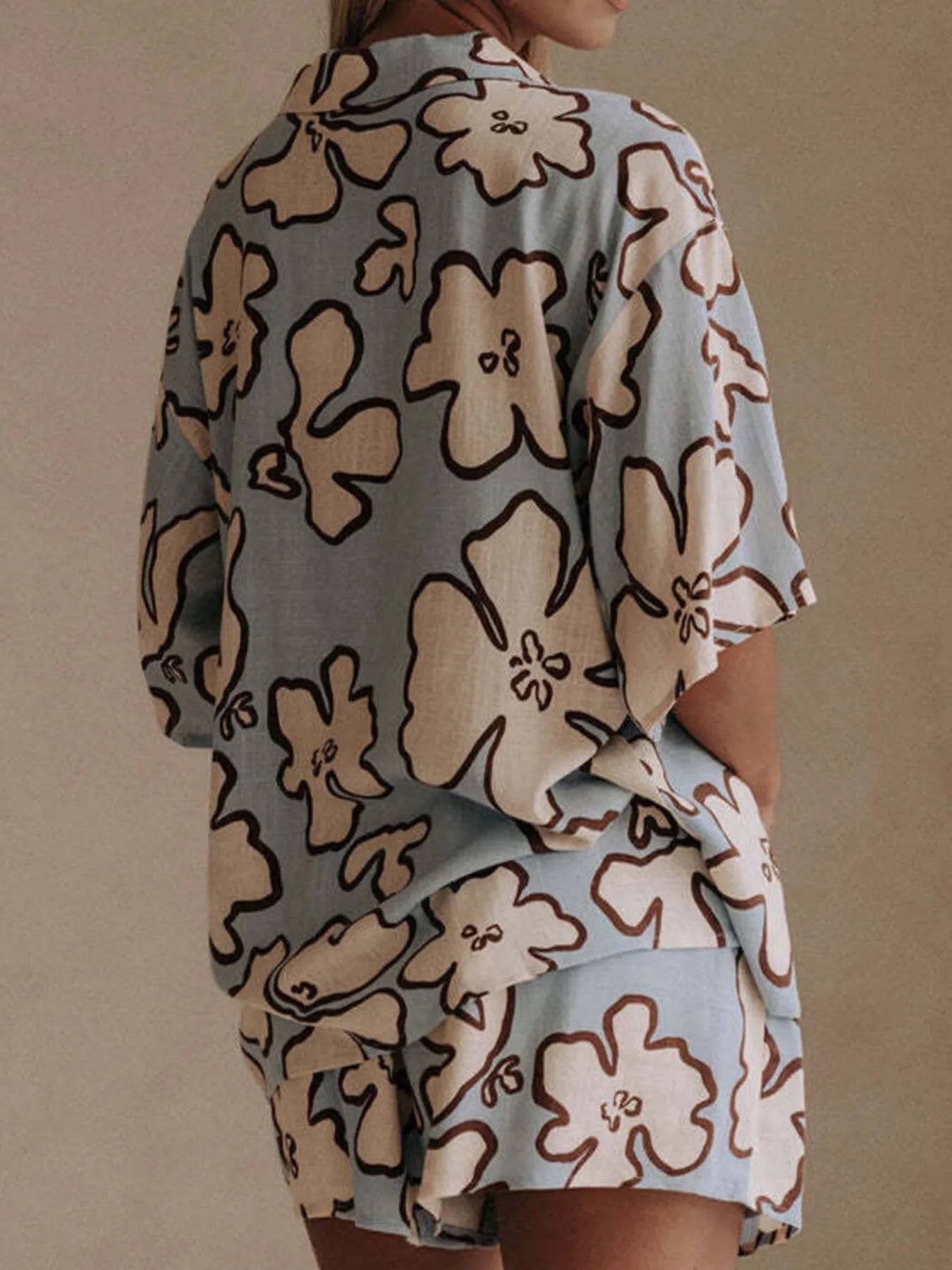 Sarah Express Women's Printed Button Up Shirt and Shorts Set - Two Piece Summer Outfit