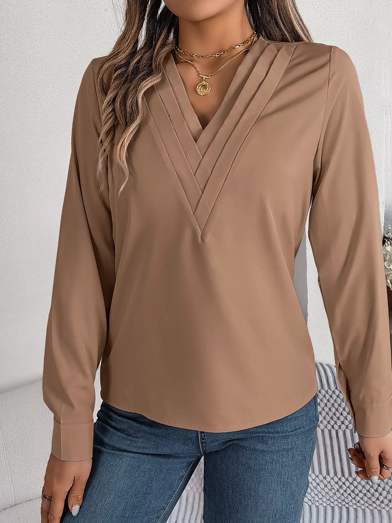 Sarah Express Women's Layered V-Neck Long Sleeve Blouse