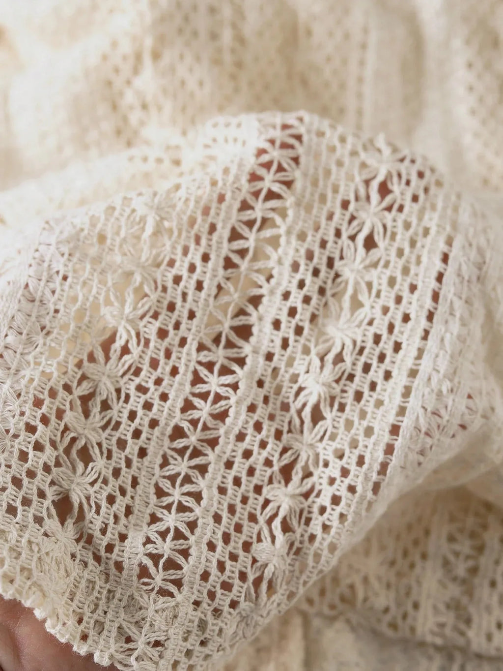 Sarah Express Women's Crochet Notched Button-Front Shirt