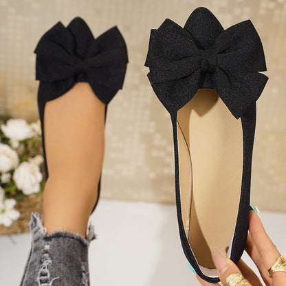 Sarah Express Women's Plus-Size Bow-Tie Slip-On Loafer Shoes | Pointed Toe, Low Heel, Cotton Upper