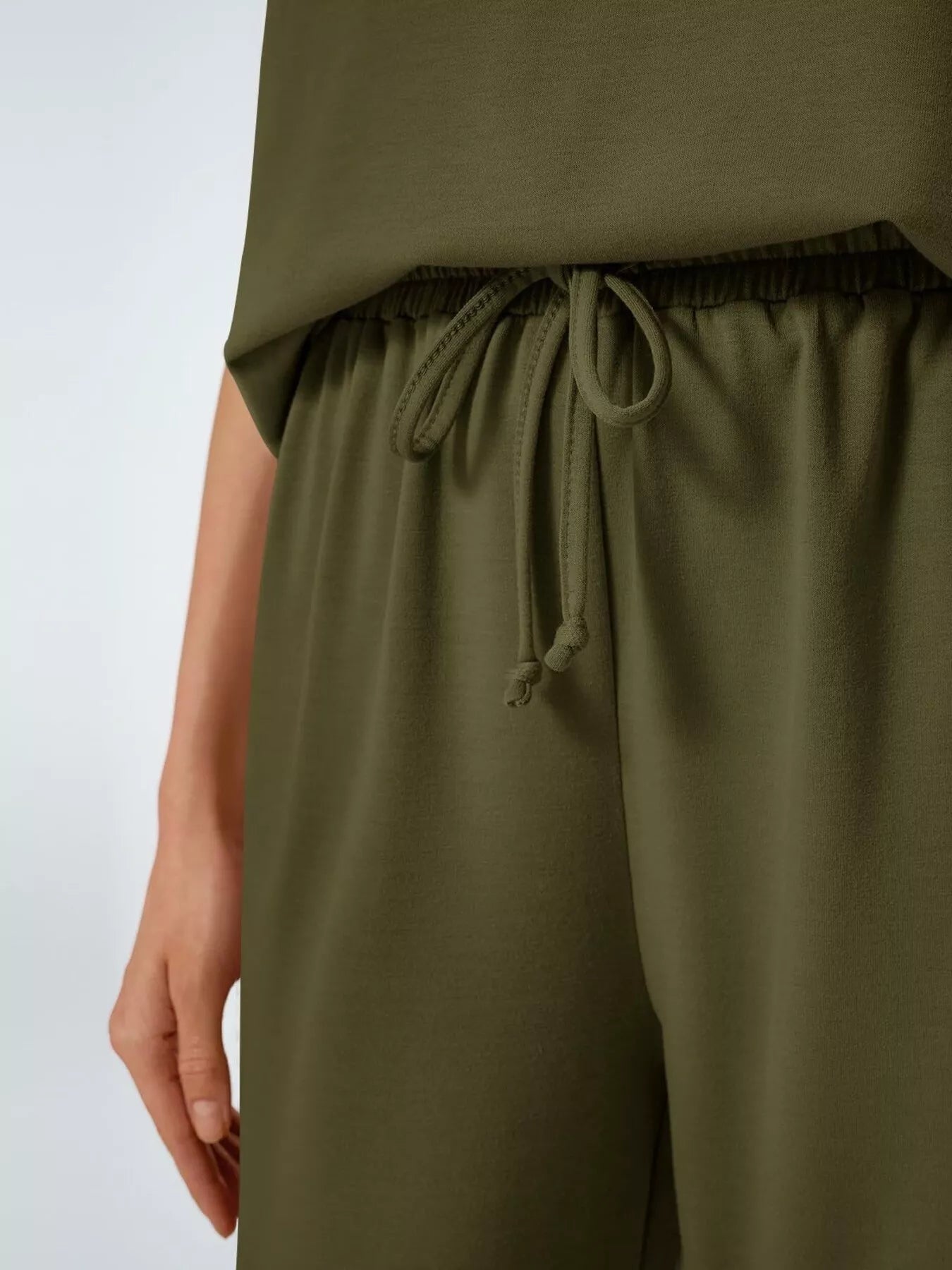 Sarah Express Women's Round Neck Short Sleeve Top and Pants Set - Plus Size