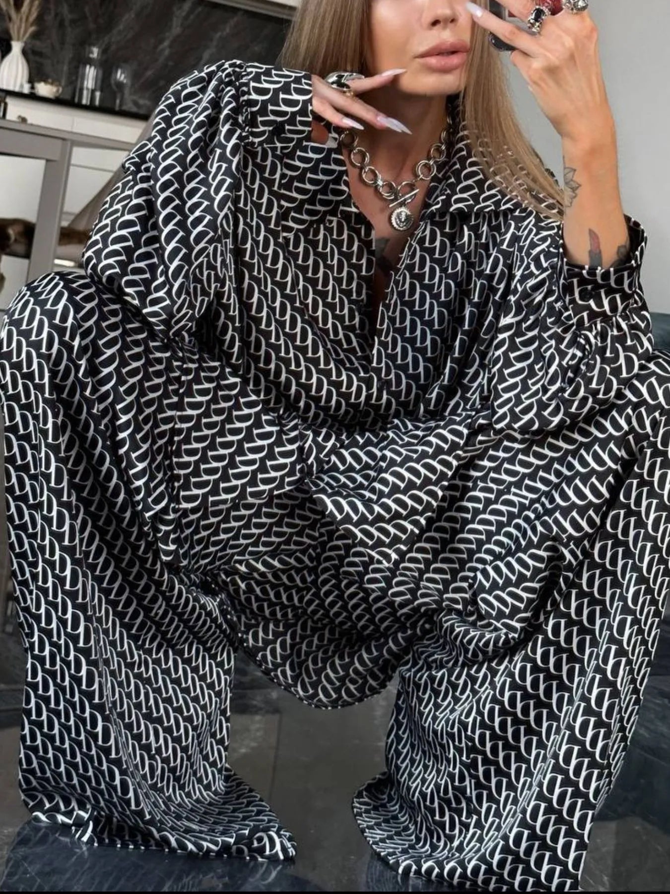 Sarah Express Women's Printed Button Up Shirt and Pants Set - Two Piece Outfit Black