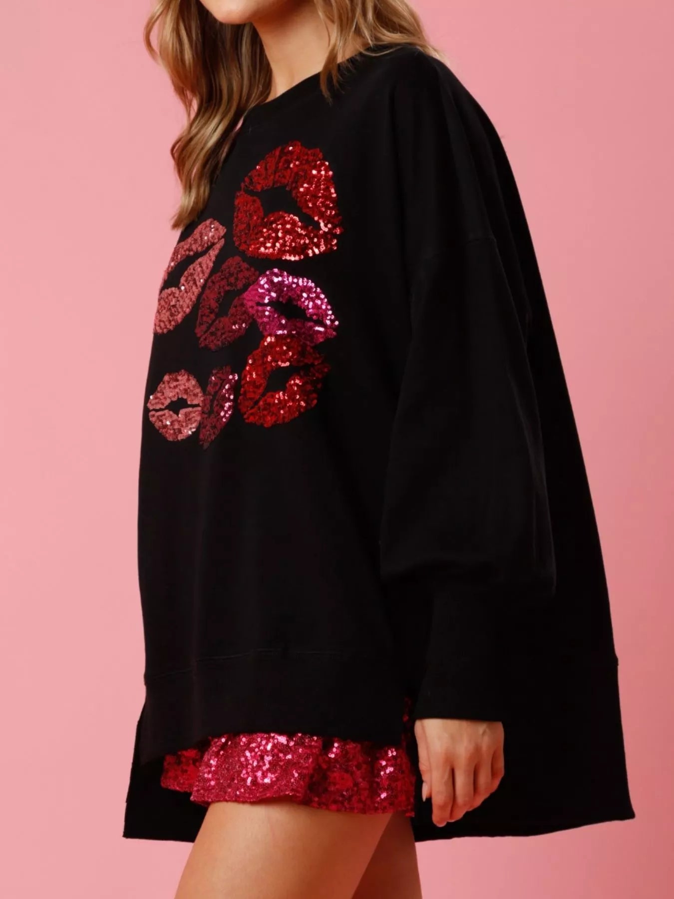 Sarah Express Women's Lips Round Neck Dropped Shoulder Sweatshirt