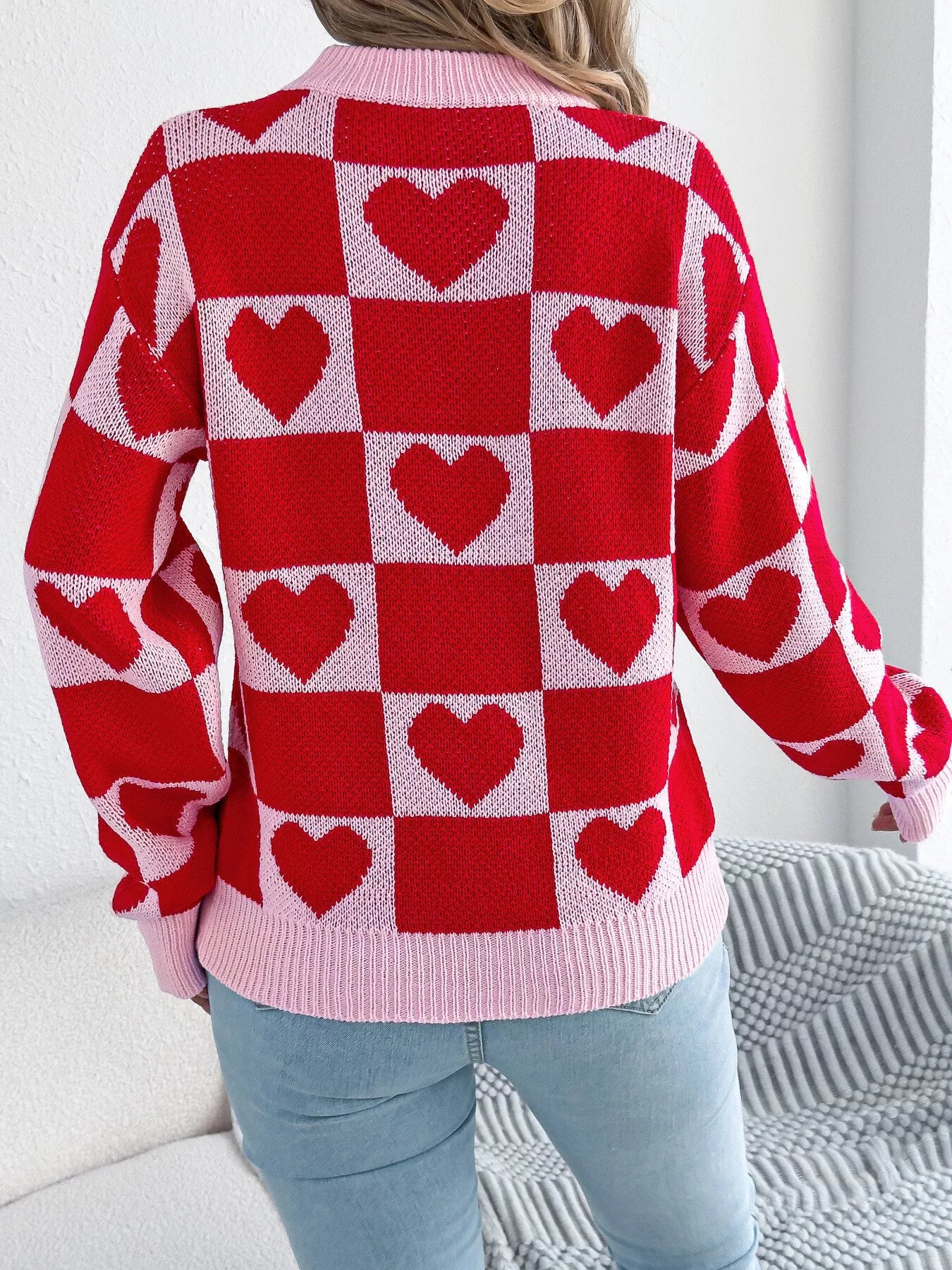 Sarah Express Women's Heart Checkerboard Pattern Round Neck Sweater