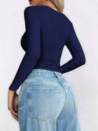 Sarah Express Women's Scoop Neck Long Sleeve Fitted T-Shirt - Ribbed Stretch