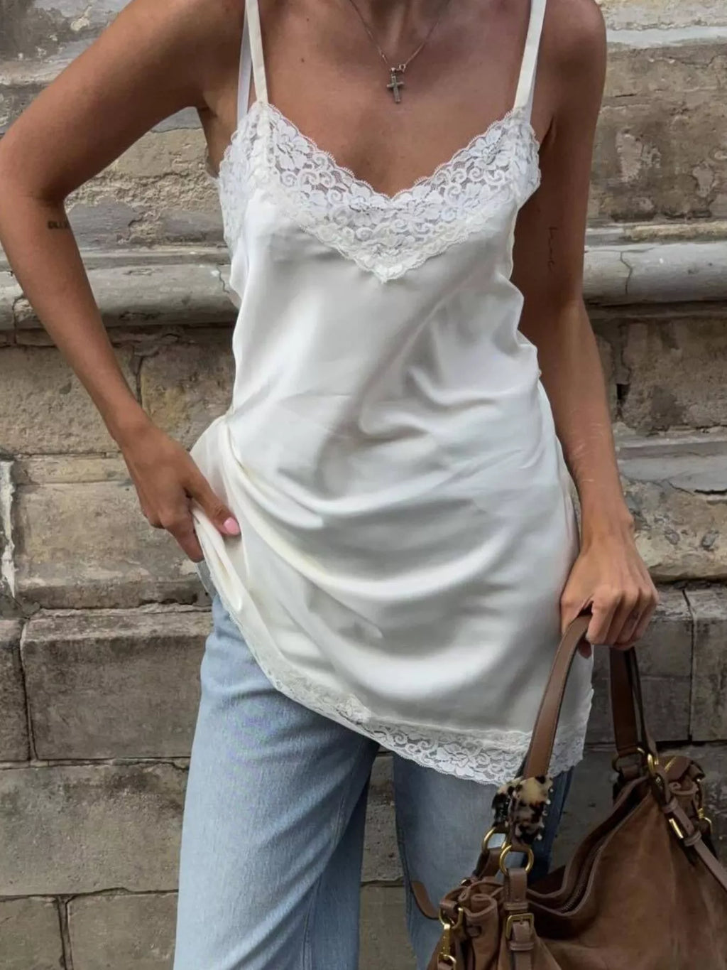 Sarah Express Women's Lace Detail V-Neck Cami White