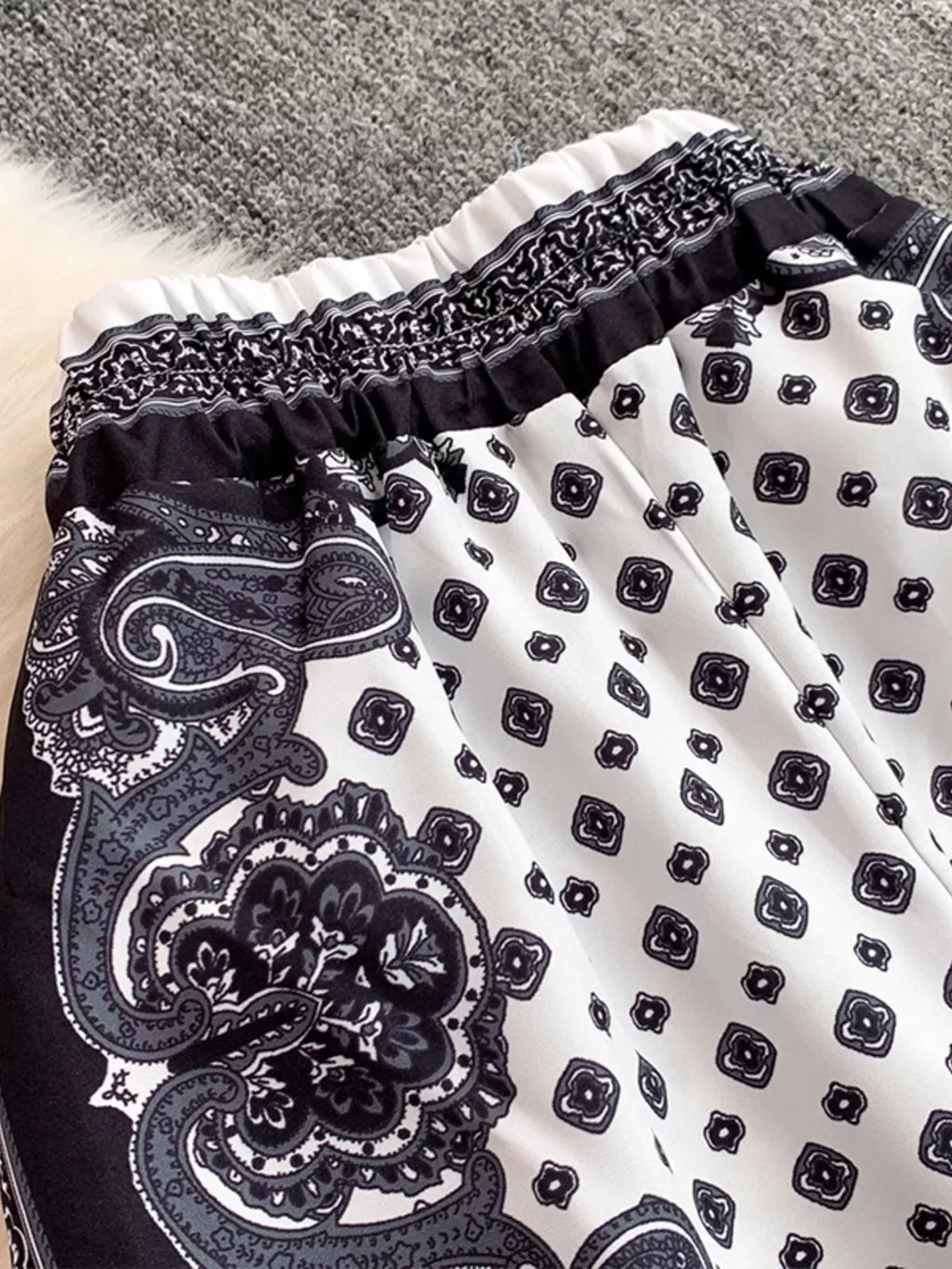 Sarah Express Women's Tie Back Printed Cami and Pants Set - Two Piece Outfit