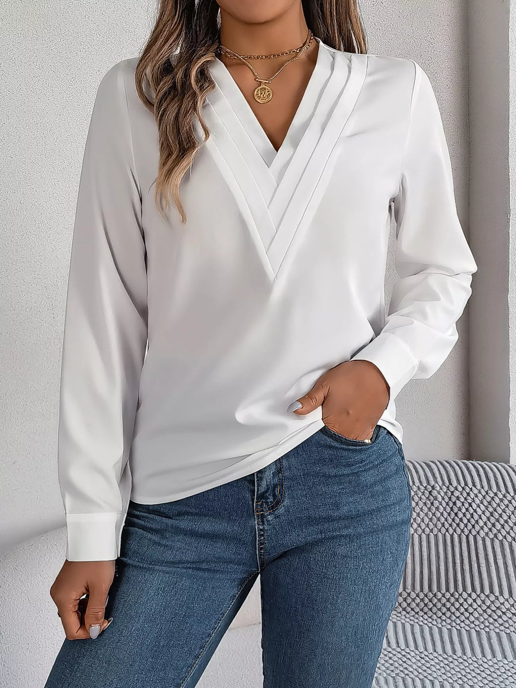 Sarah Express Women's Layered V-Neck Long Sleeve Blouse
