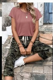 Solid Round Neck T-Shirt and Leopard Print Pants Two-Piece Set