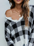 Sarah Express Women's Frayed Hem Long Sleeve Sweater