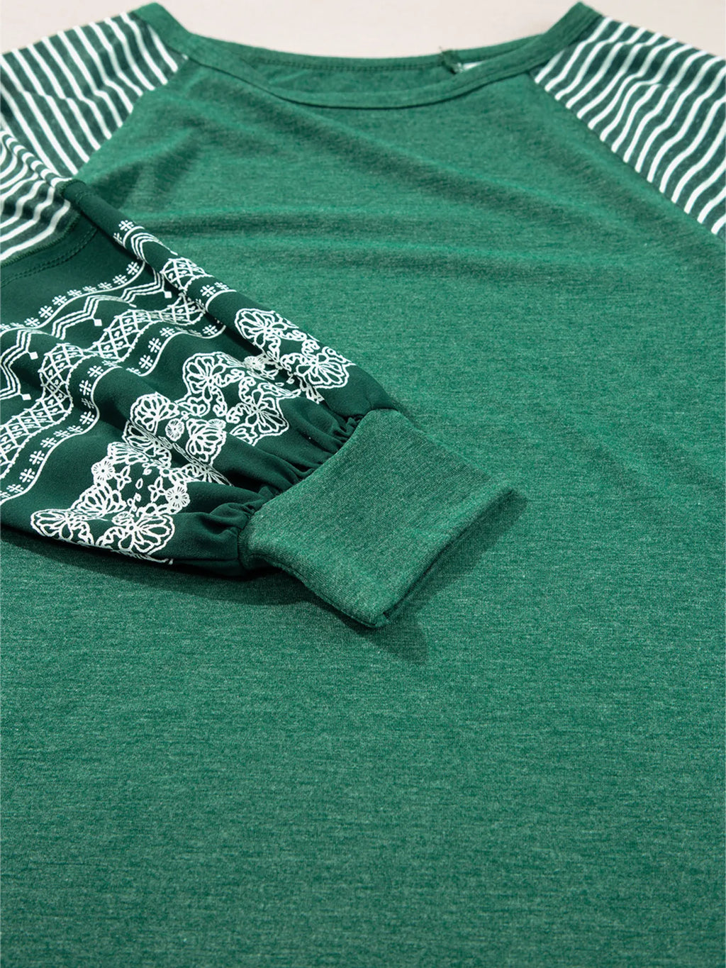 Sarah Express Women's Contrast Print Striped Raglan Long Sleeve Loose Top