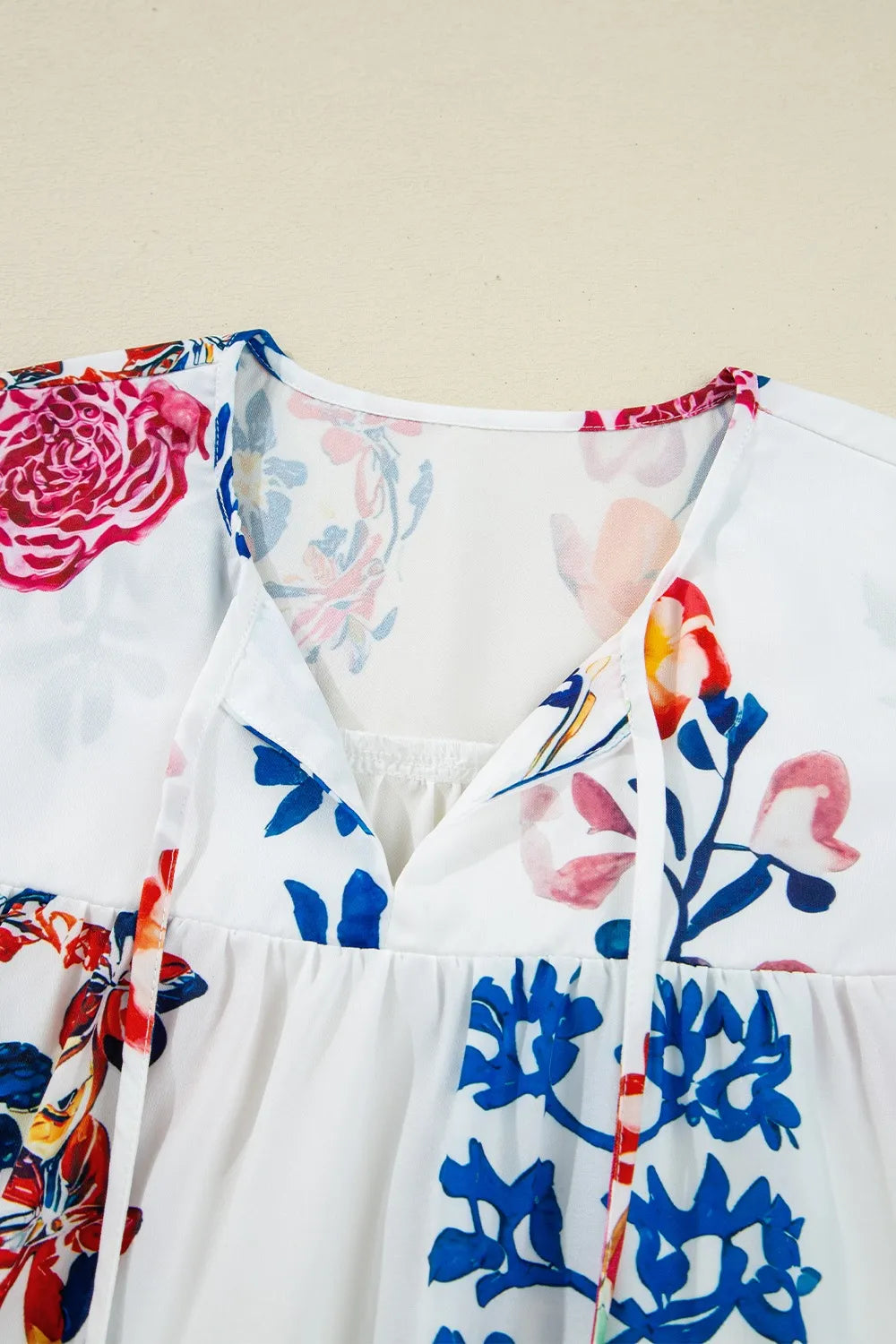 Sarah Express Women's Printed Tie Neck 3/4 Sleeve Blouse