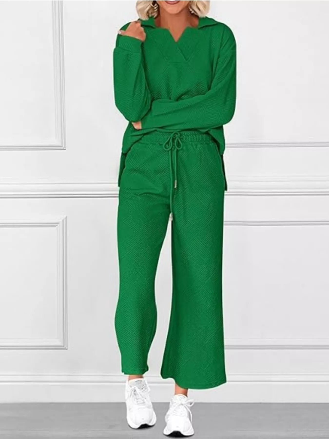 Sarah Express Women's Side Slit Textured Top and Drawstring Pants Set Green