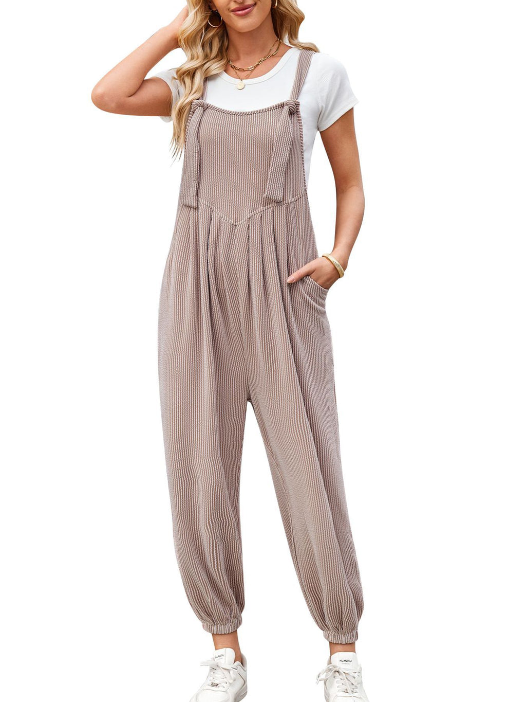 Women's Sleeveless Jumpsuit Wide Leg Casual Romper with Pockets