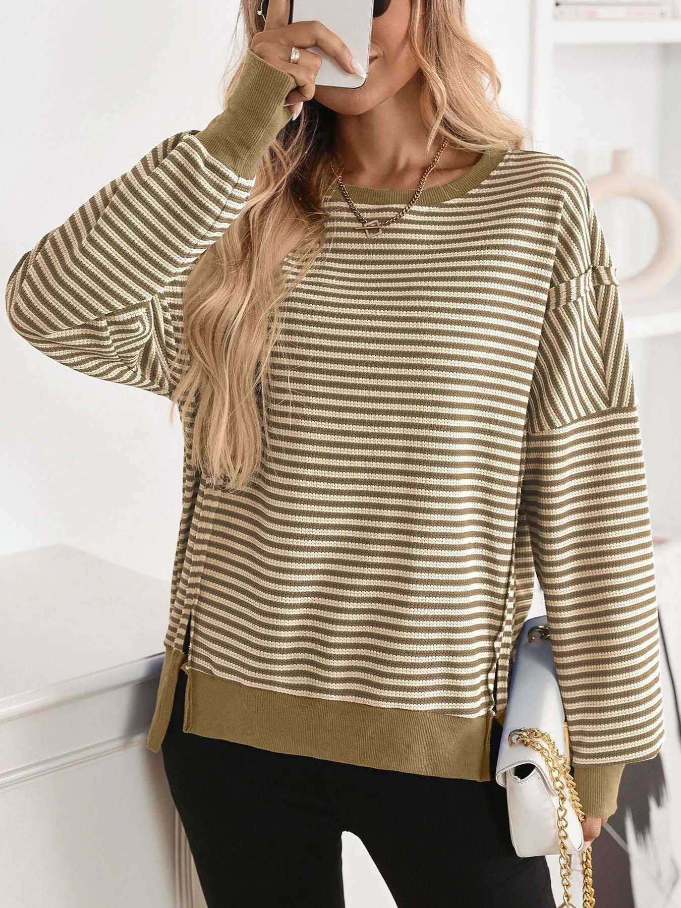 Sarah Express Women's Exposed Seam Striped Contrast Sweatshirt