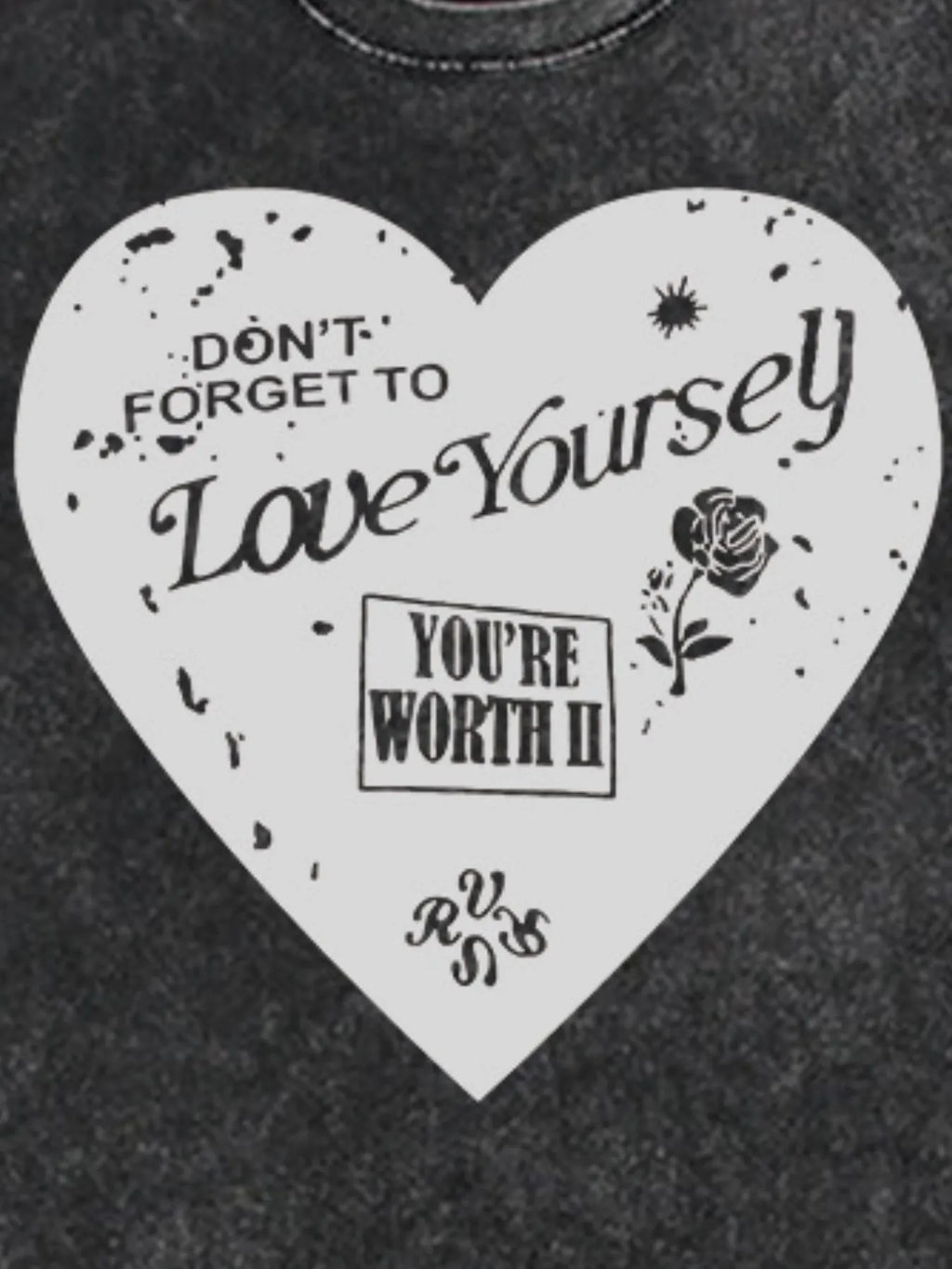 Sarah Express Women's Heart Round Neck Short Sleeve T-Shirt - Oversized Washed Cotton Tee