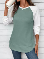 Sarah Express Women's Contrast Raglan Sleeve Waffle Knit T-Shirt