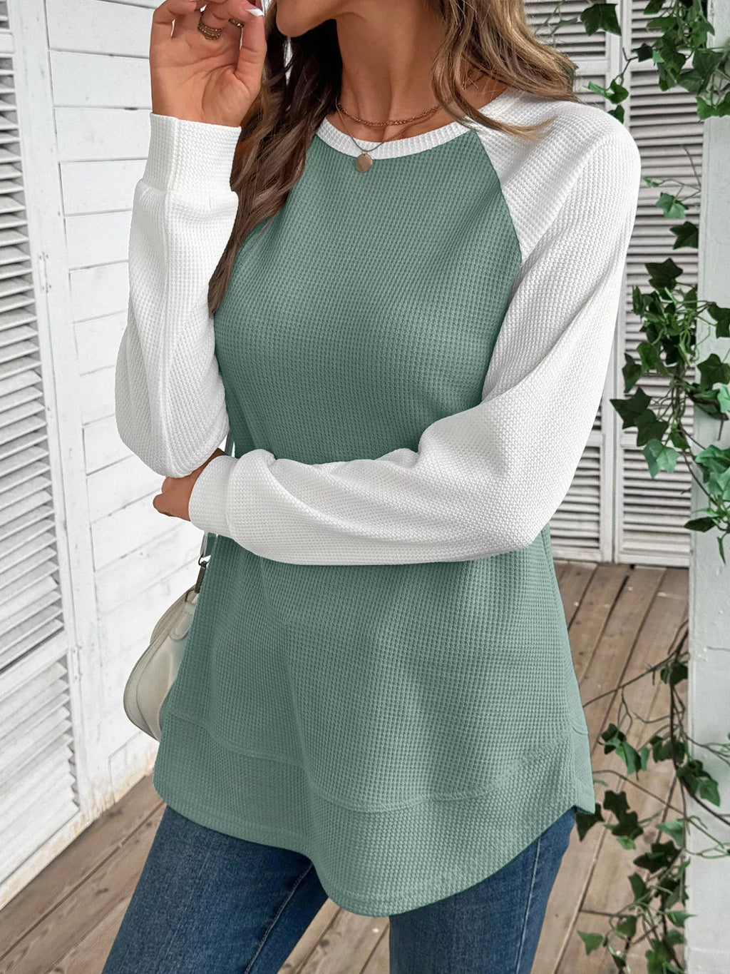 Sarah Express Women's Contrast Raglan Sleeve Waffle Knit T-Shirt