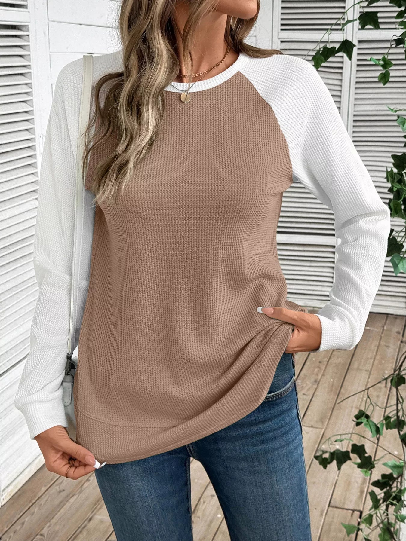 Sarah Express Women's Contrast Raglan Sleeve Waffle Knit T-Shirt