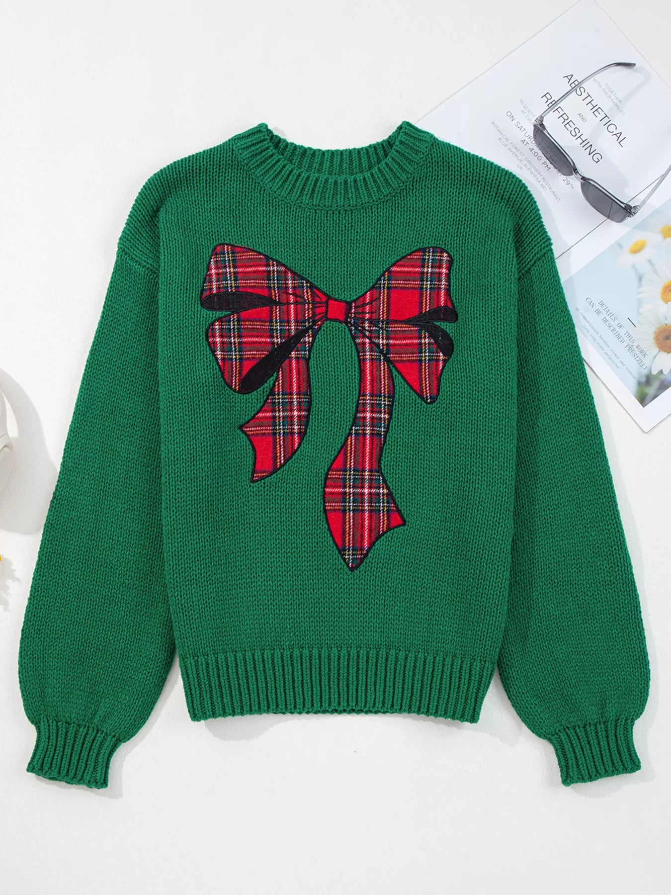 Sarah Express Women's Plaid Bow Graphic Christmas Sweater
