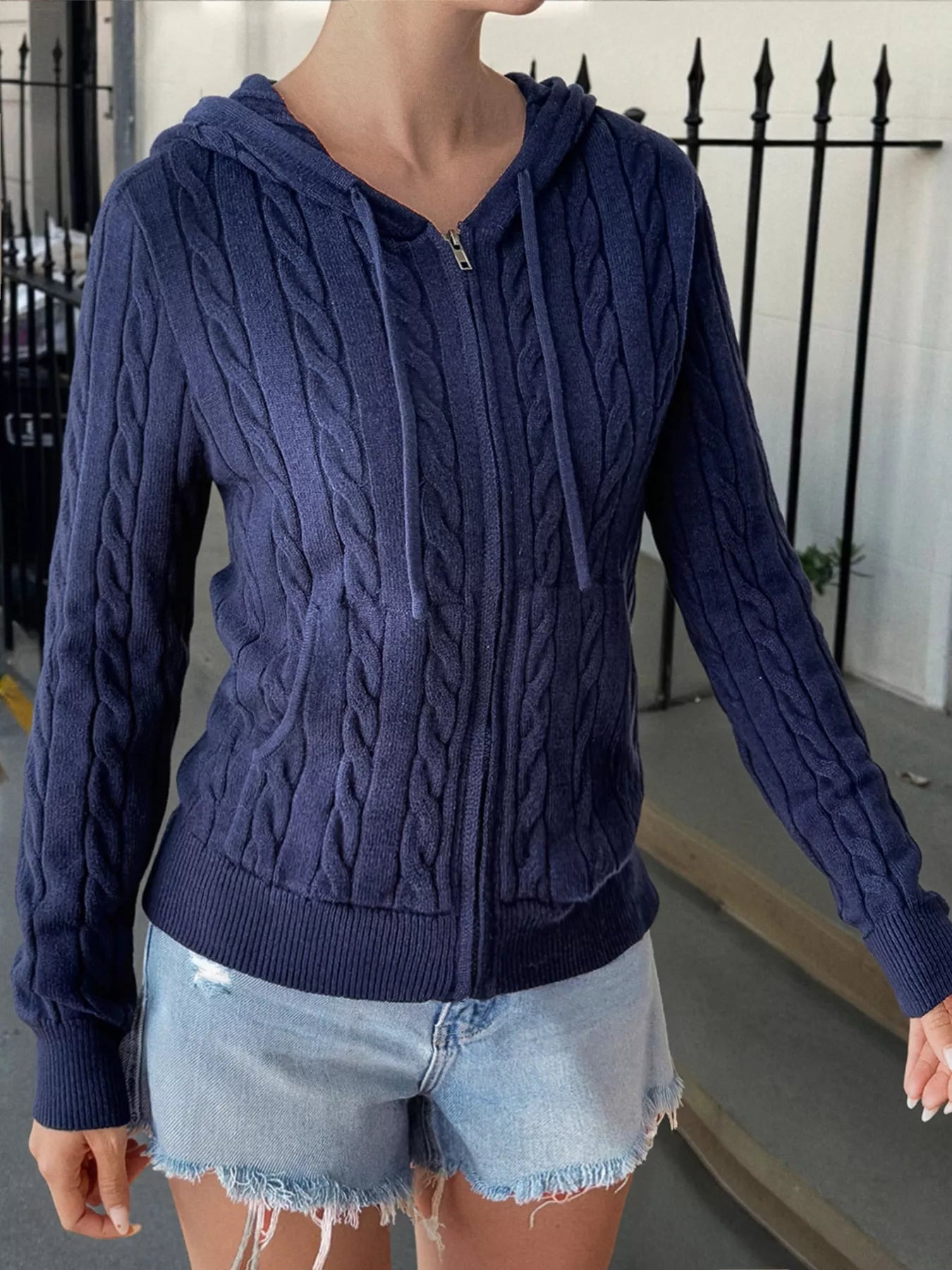 Sarah Express Women's Cozy Cable-Knit Zip-Up Cardigan Navy