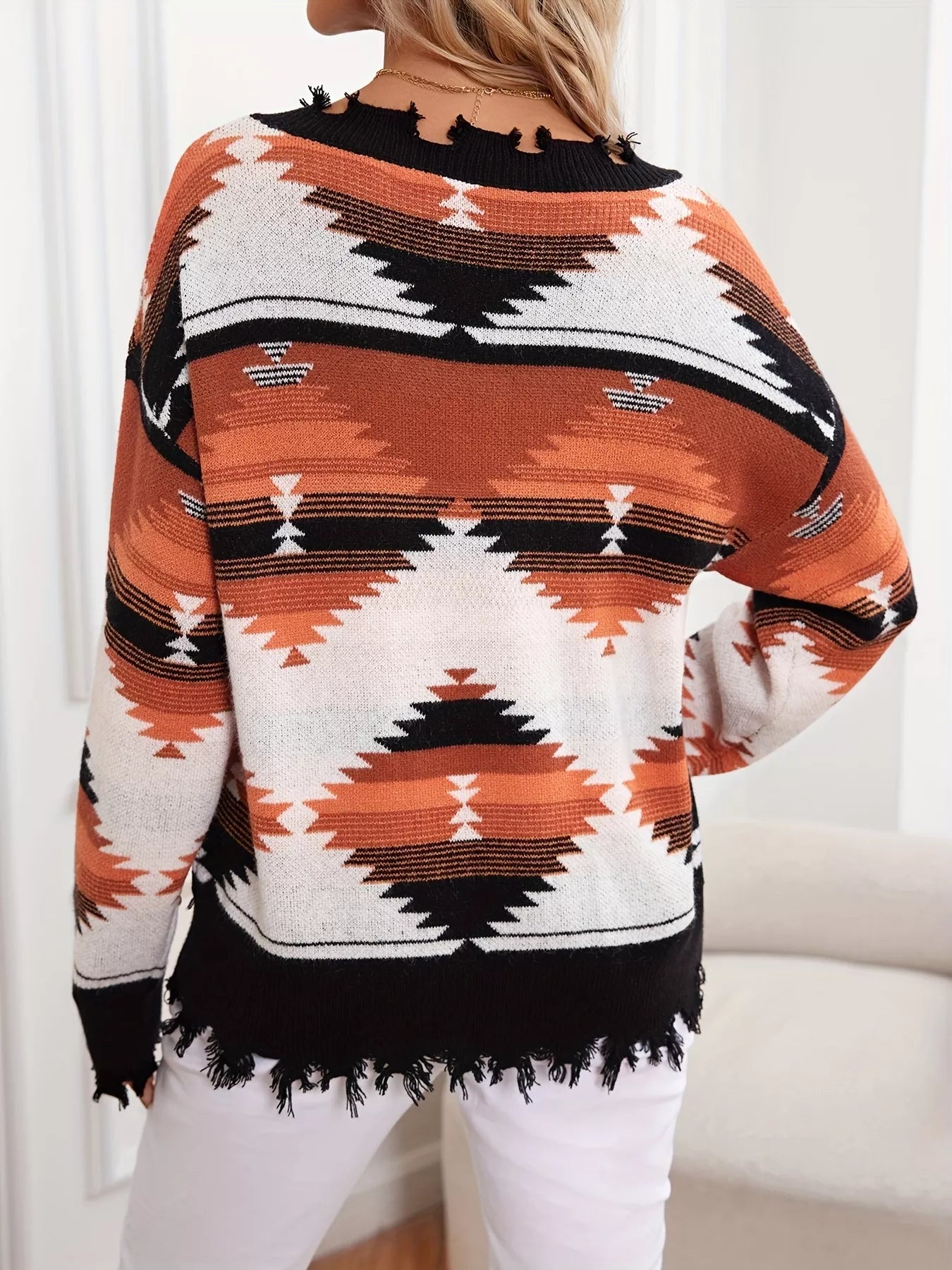 Sarah Express Women's Geometric Frayed Hem V-Neck Long Sleeve Sweater