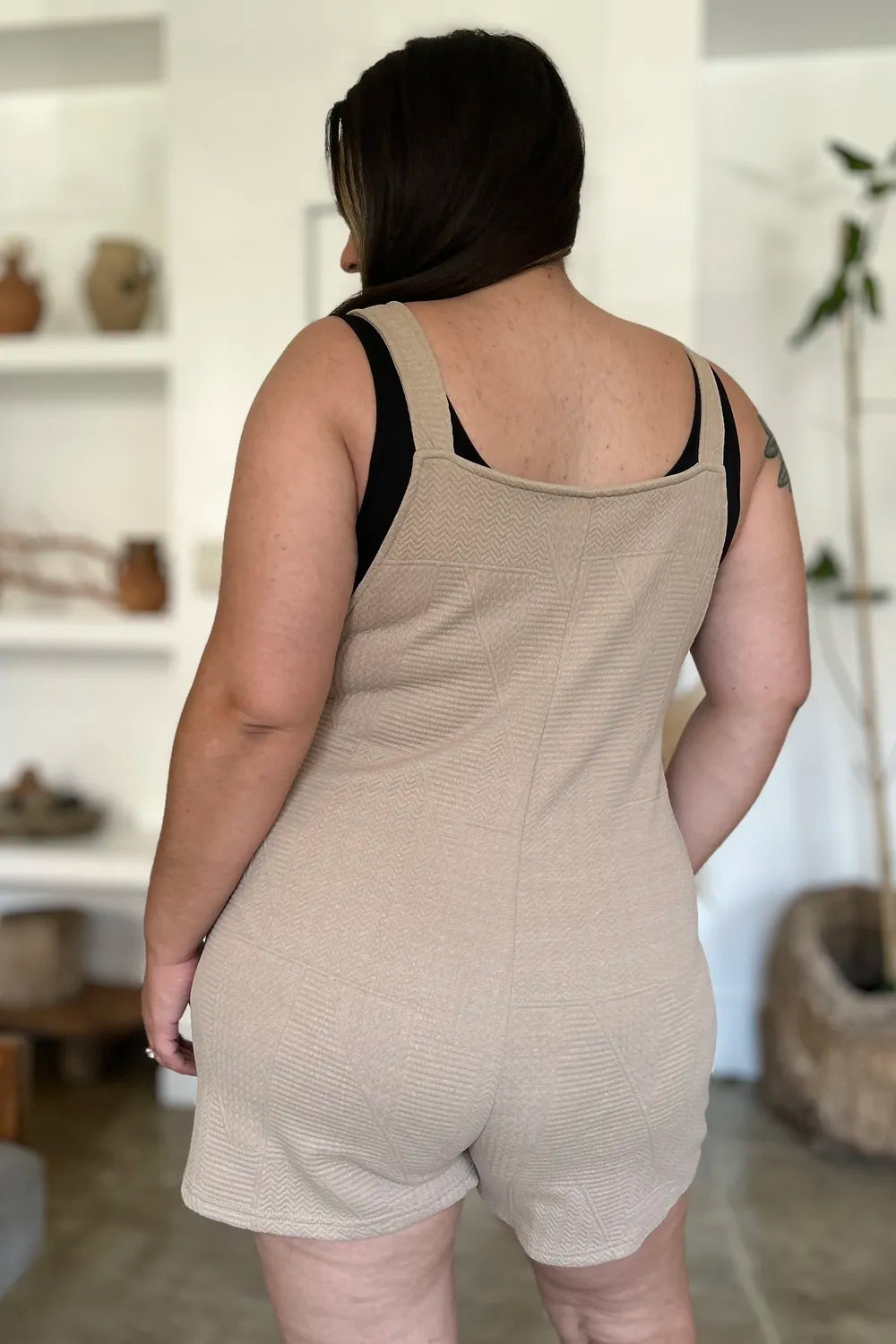 Sarah Express Women’s Plus Size Textured Sleeveless Romper Casual