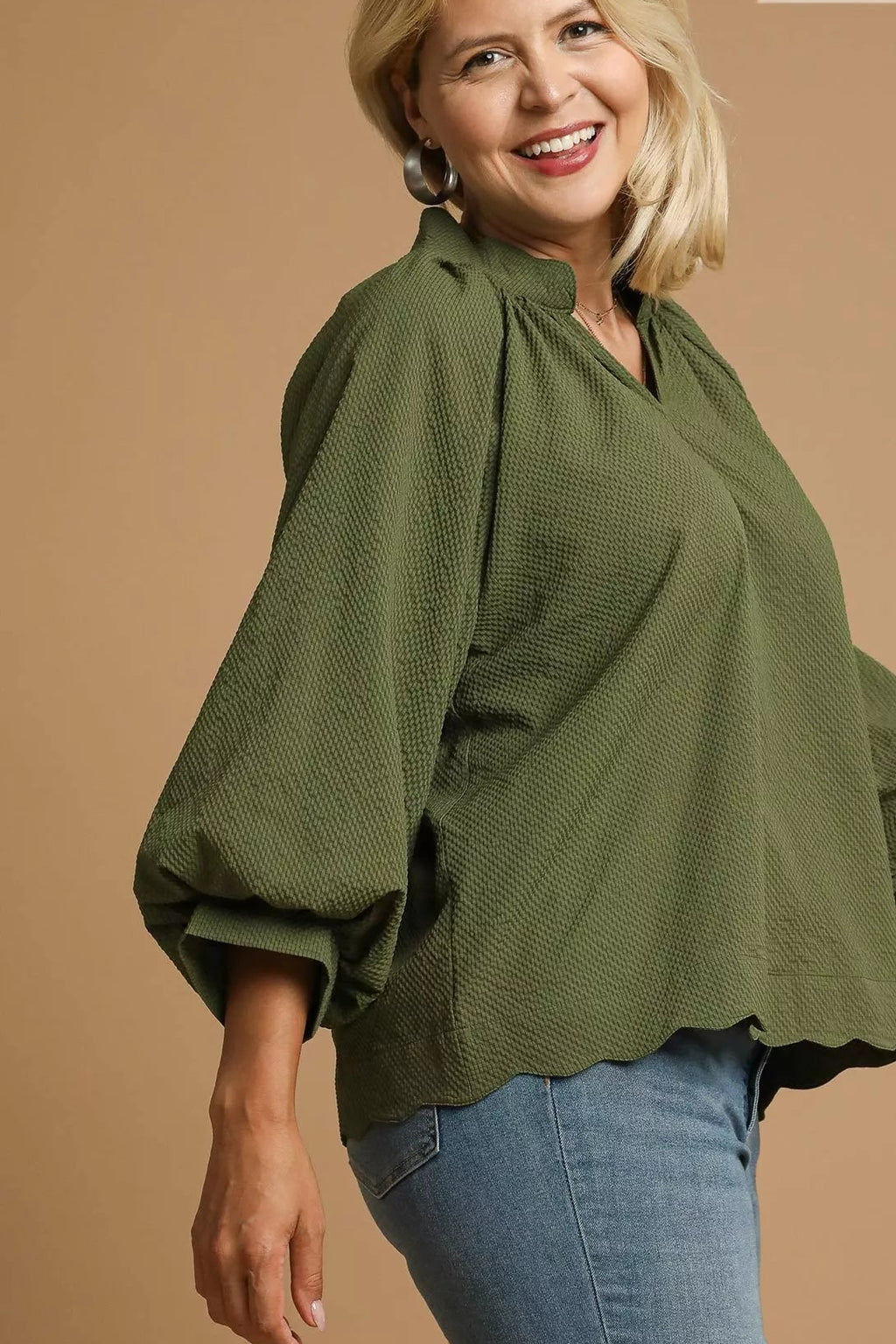 Sarah Express Women’s Plus Size Textured Notched Balloon Sleeve Blouse
