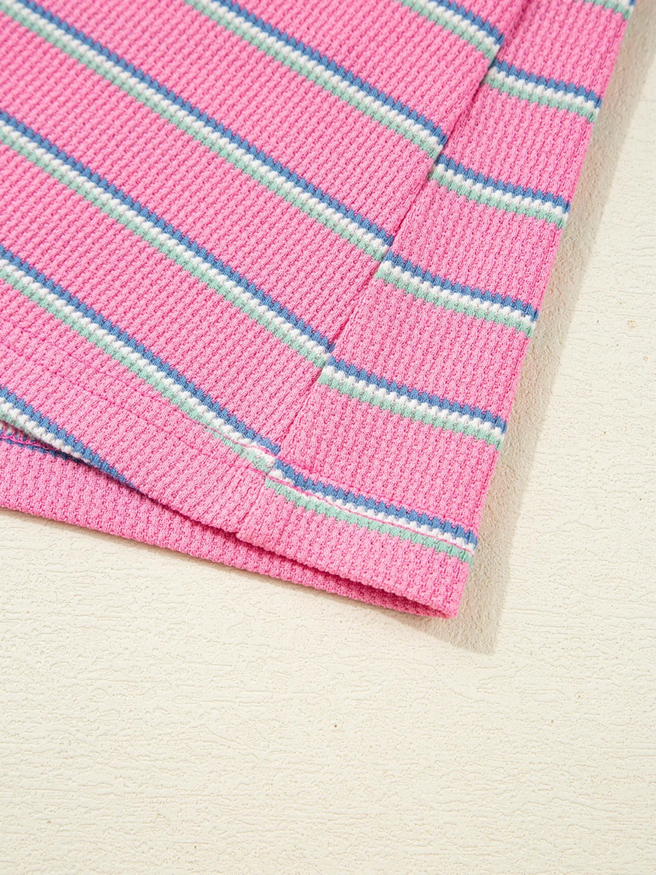 Sarah Express Women's Stripe Textured Knit Round Neck Puff Sleeve Top