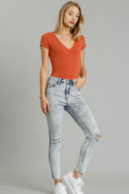 Sarah Express Women’s Distressed Skinny Jeans with Unfinished Hem Stretch Denim