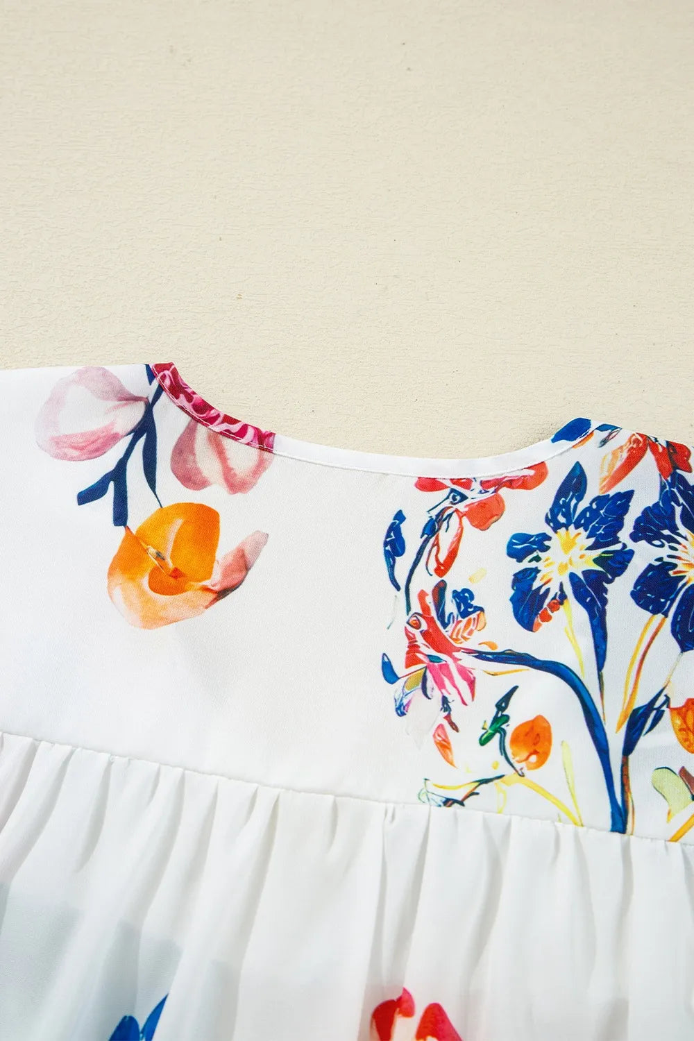 Sarah Express Women's Printed Tie Neck 3/4 Sleeve Blouse