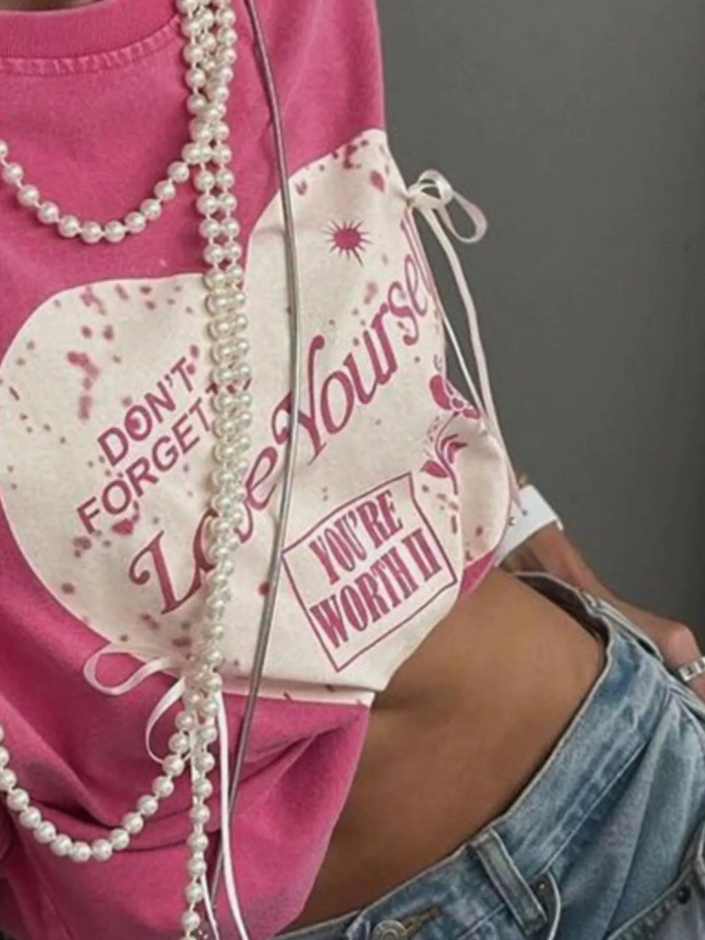 Sarah Express Women's Heart Round Neck Short Sleeve T-Shirt - Oversized Washed Cotton Tee