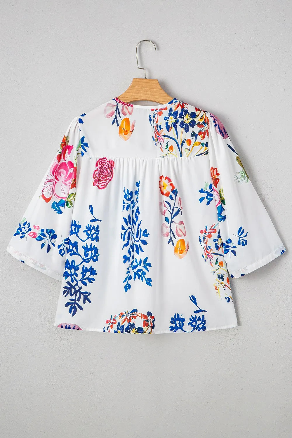 Sarah Express Women's Printed Tie Neck 3/4 Sleeve Blouse