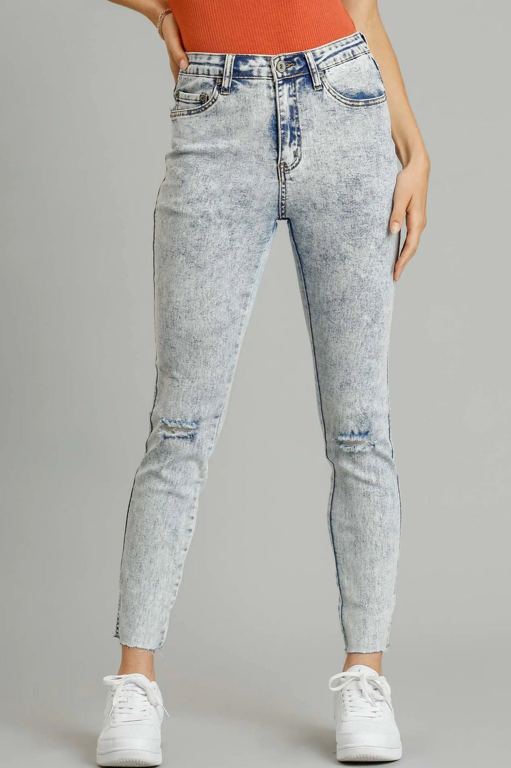 Sarah Express Women’s Distressed Skinny Jeans with Unfinished Hem Stretch Denim