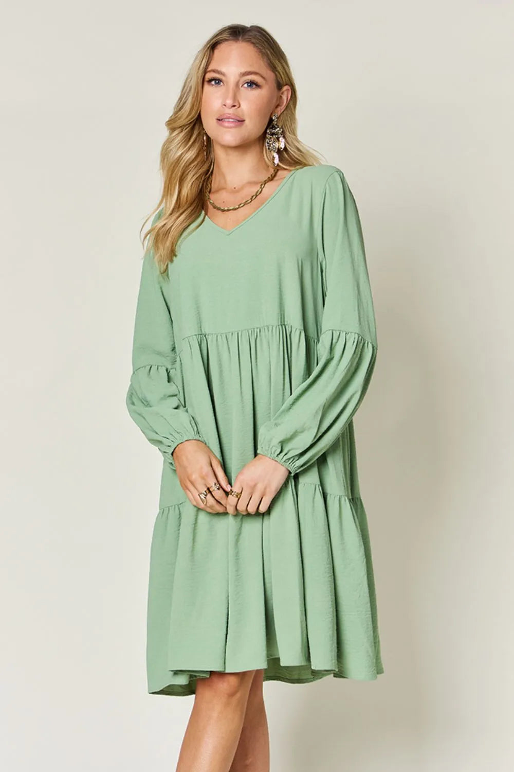 Sarah Express Women’s Plus Size V-Neck Balloon Sleeve Tiered Dress
