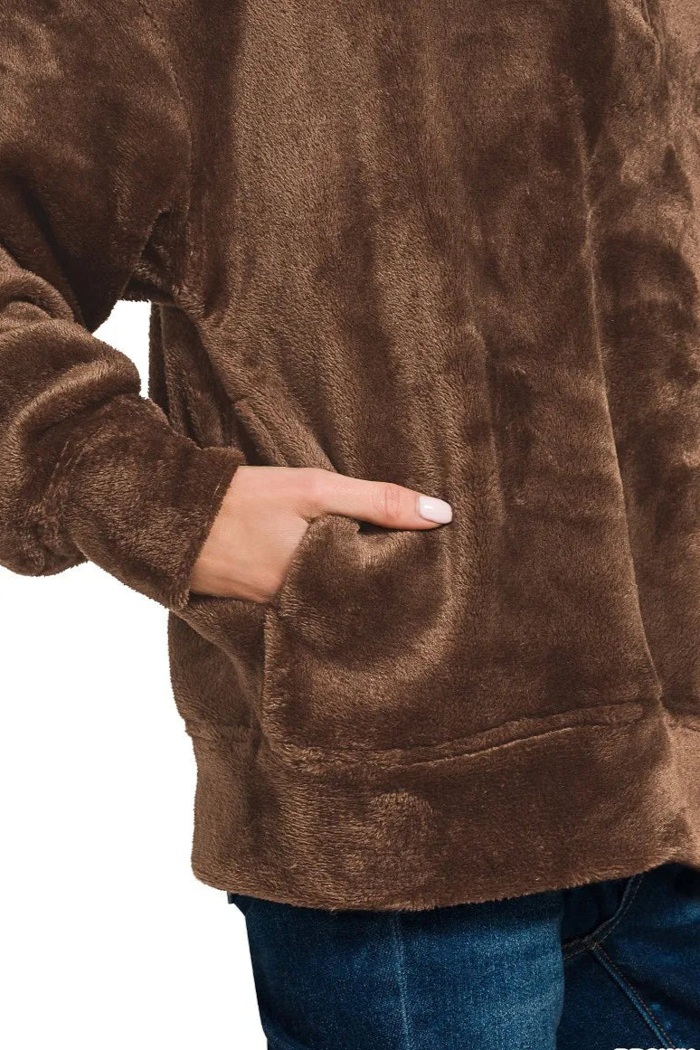 Sarah Express Women's Faux Fur Half Zip Pullover | Oversized Pocketed | 100% Polyester | S-L