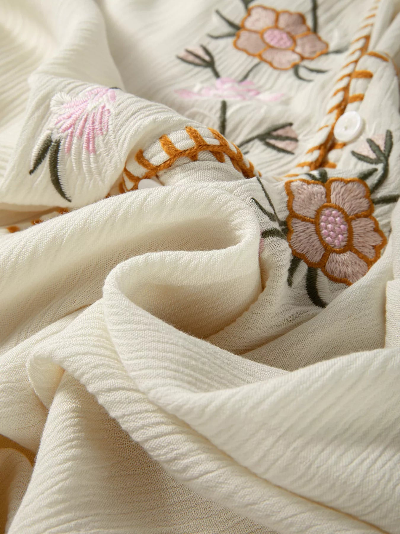 Sarah Express Women's Floral Embroidered Textured Puff Sleeve Loose Shirt