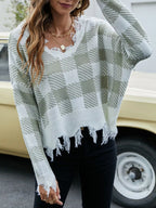 Sarah Express Women's Frayed Hem Long Sleeve Sweater