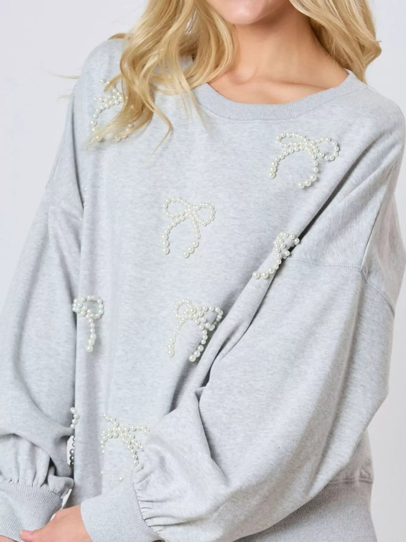 Sarah Express Women's Pearl Embellished Bow Long Sleeve Sweatshirt