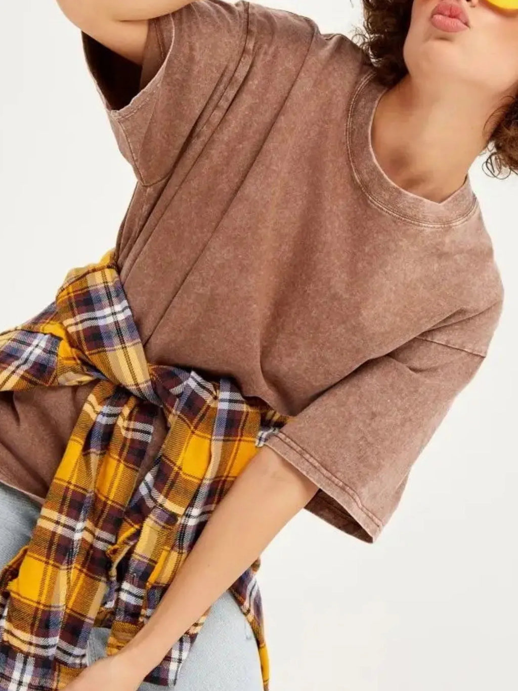 Sarah Express Women's Round Neck Short Sleeve T-Shirt - Oversized Basic Tee Camel