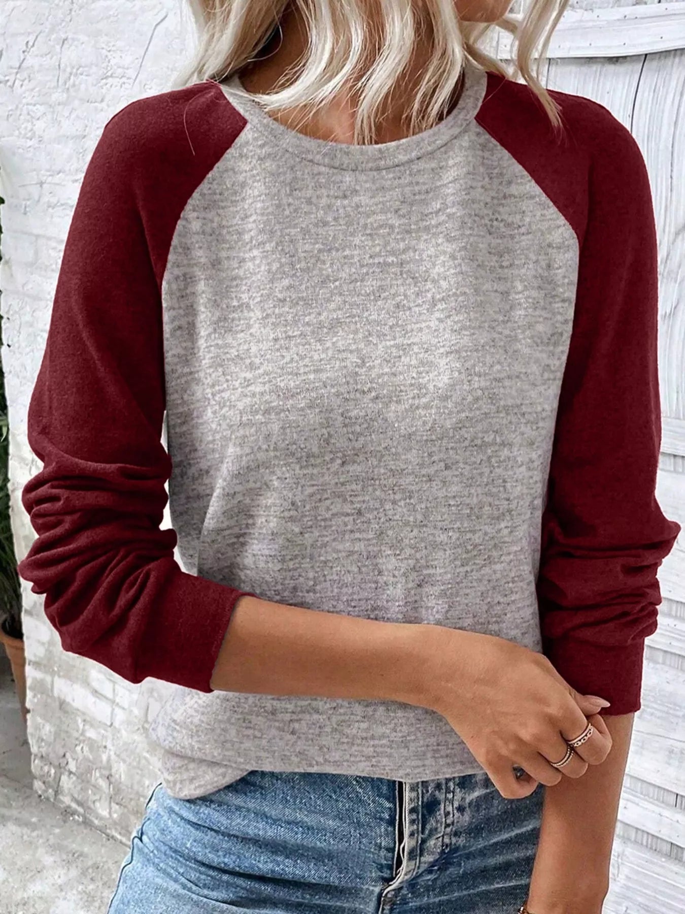 Sarah Express Women's Color Block Raglan Long Sleeve T-Shirt