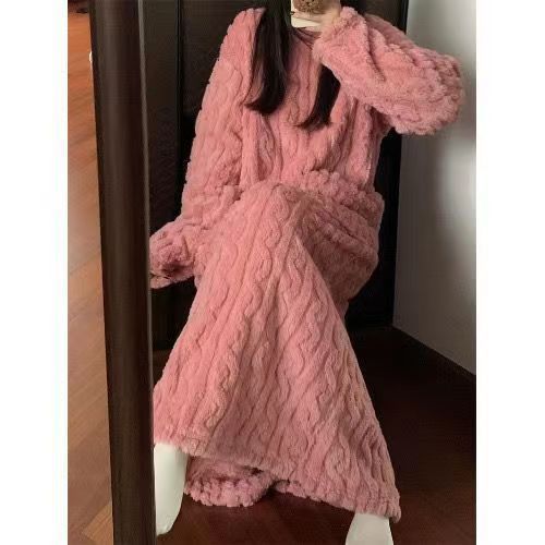 Women's Coral Fleece Nightgown - Long Sleeve Winter Sleep Dress with Pockets - Warm Loungewear