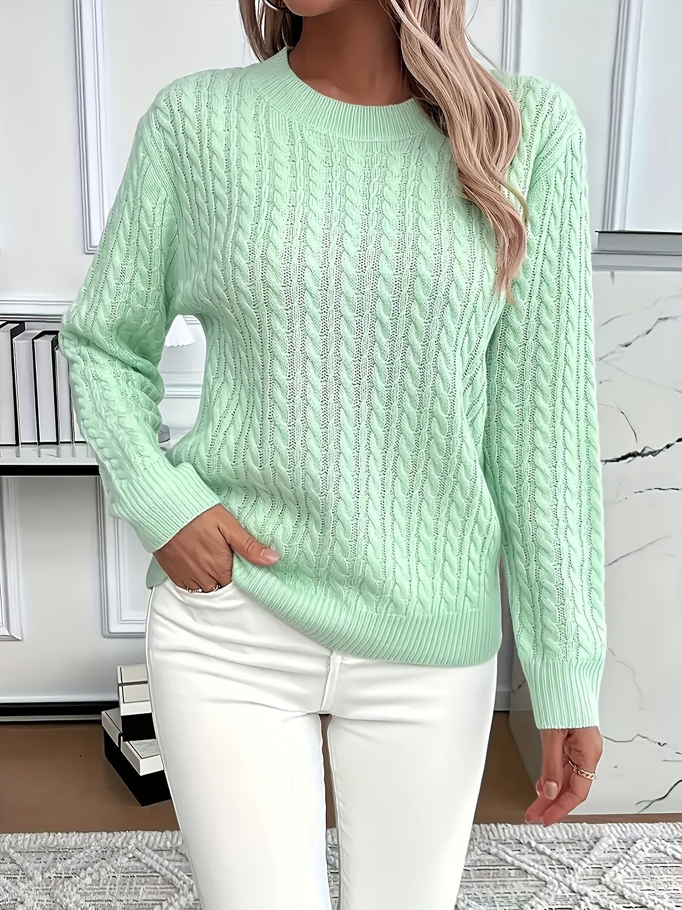 Women's Twist Detail Round Neck Knit Sweater Pullover