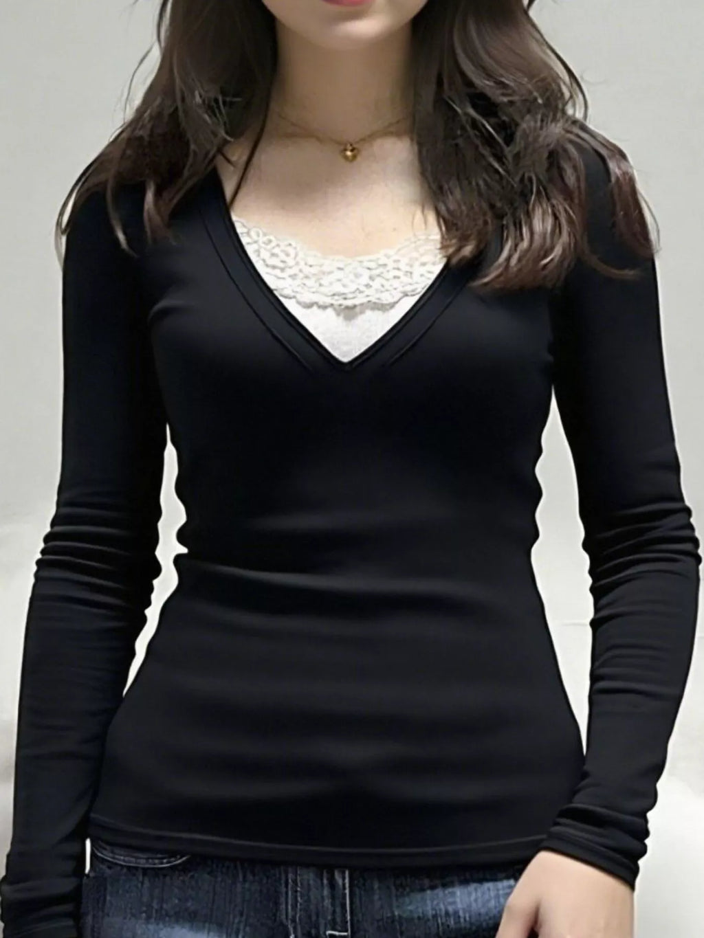 Sarah Express Women's Long Sleeve T-Shirt with Lace Detail