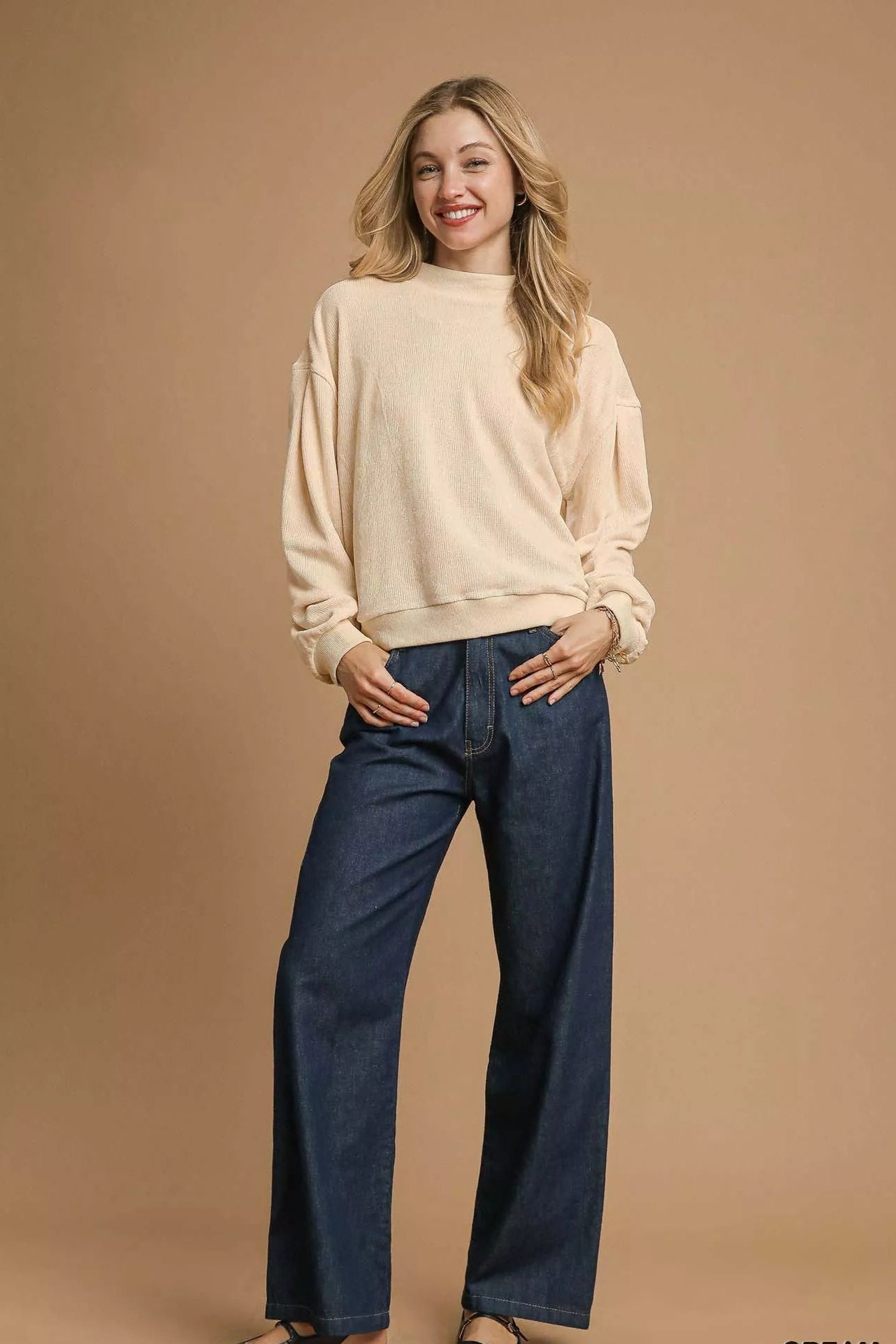 Sarah Express Women’s Velour Crewneck Sweatshirt with Balloon Sleeves Casual Fall Winter