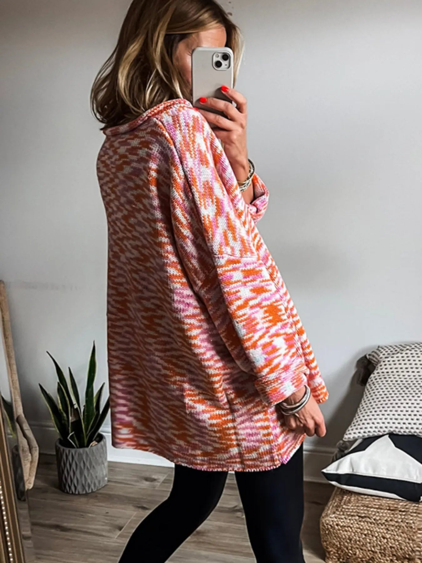 Sarah Express Women's Multi-Color V-Neck Sweater