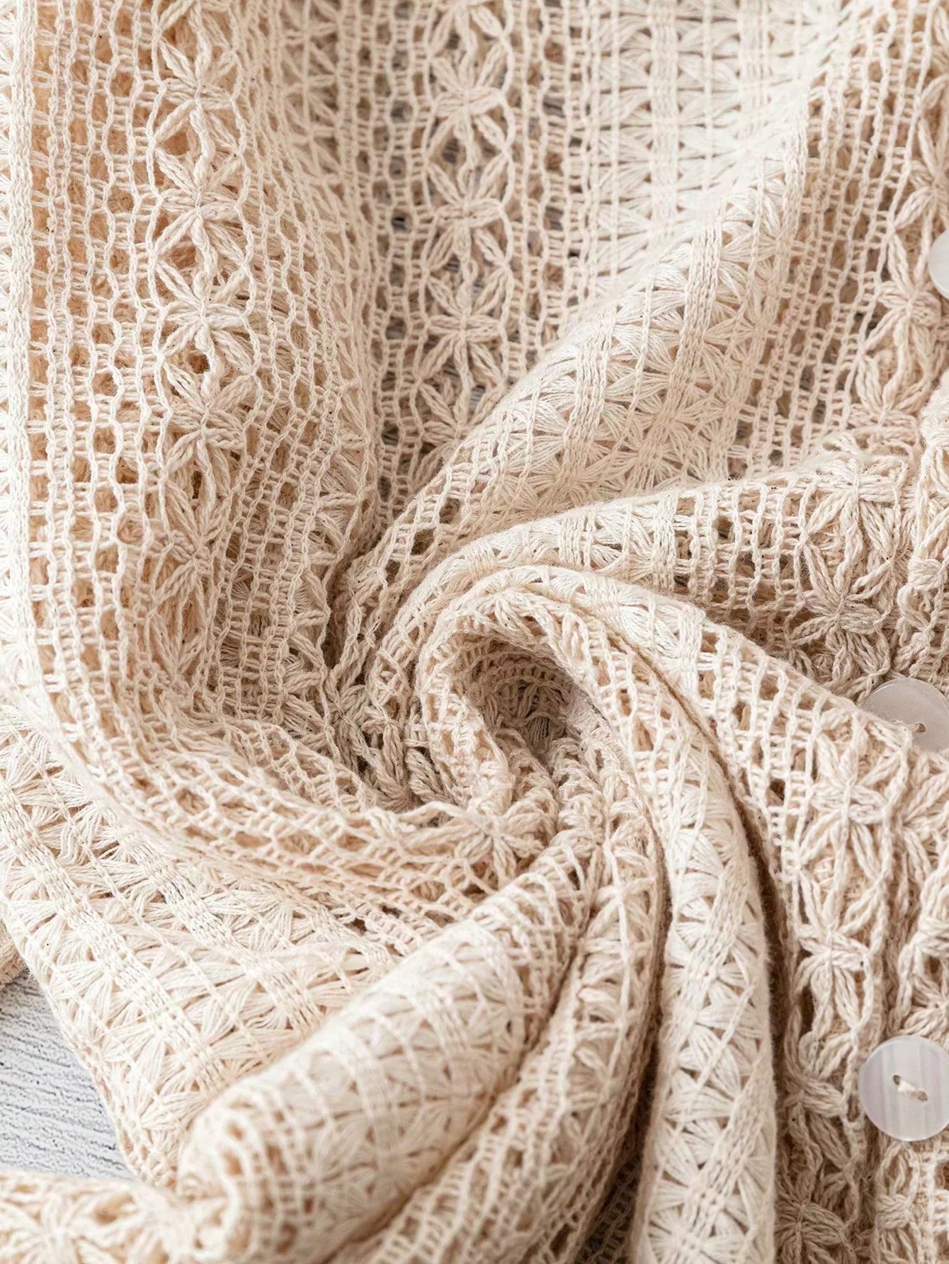 Sarah Express Women's Lace Notched Long Sleeve Shirt - Elegant Button-Up Blouse